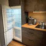 97, Balkon, Parkplatz, Kueche, Tv, Waschmaschine Апартаменты