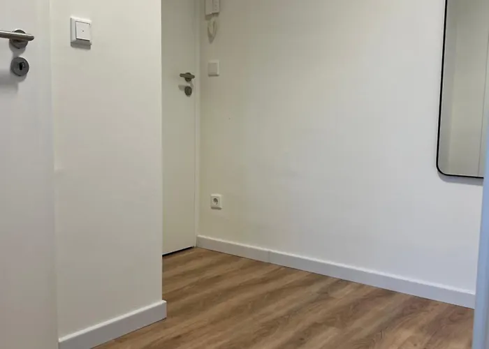 97, Balkon, Parkplatz, Kueche, Tv, Waschmaschine Appartement